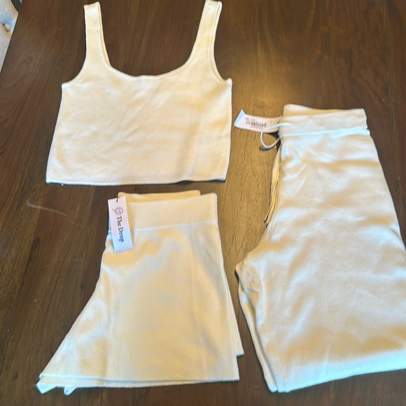 The Drop - Set - Picture 2 of 4